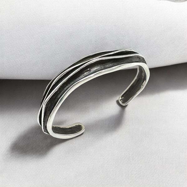 Waves Silver Cuff