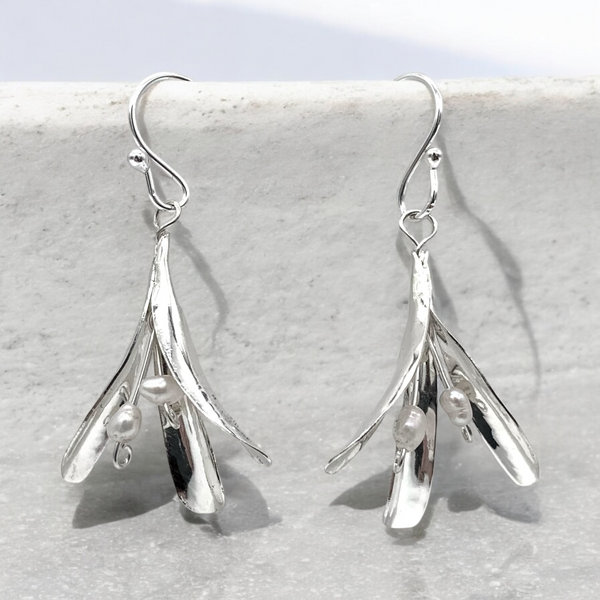 Lily Dangle Earrings